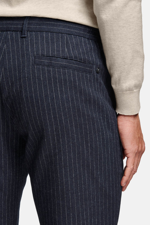 Deeps Pinstripe * Los Flannels