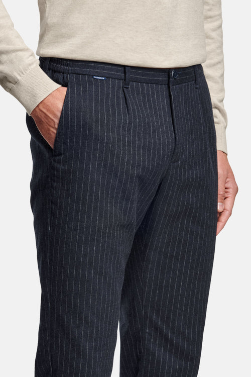 Deeps Pinstripe * Los Flannels