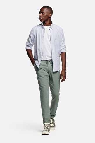 Defenders * Los Pantalones de Lino Defenders * Los Pantalones de Lino