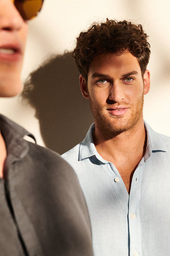 Avenues * Las Camisas de Lino Avenues * Las Camisas de Lino