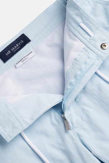 Avenues * Los Bañadores Avenues * Los Bañadores