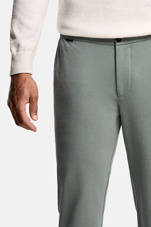 Defenders * Los Easies