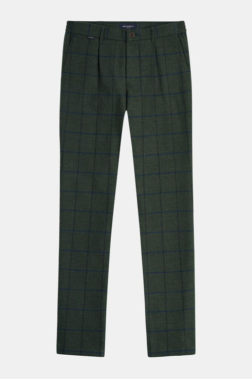 Holmes * Los Flannels