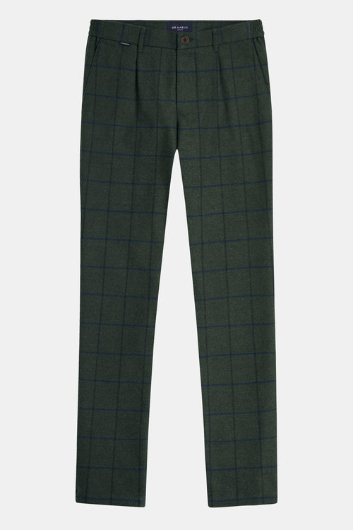 Holmes * Los Flannels