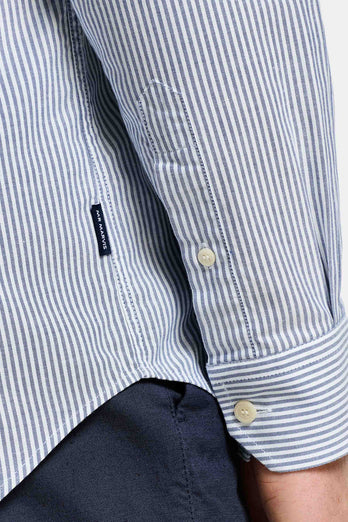 Catamarans * La Camisa Oxford