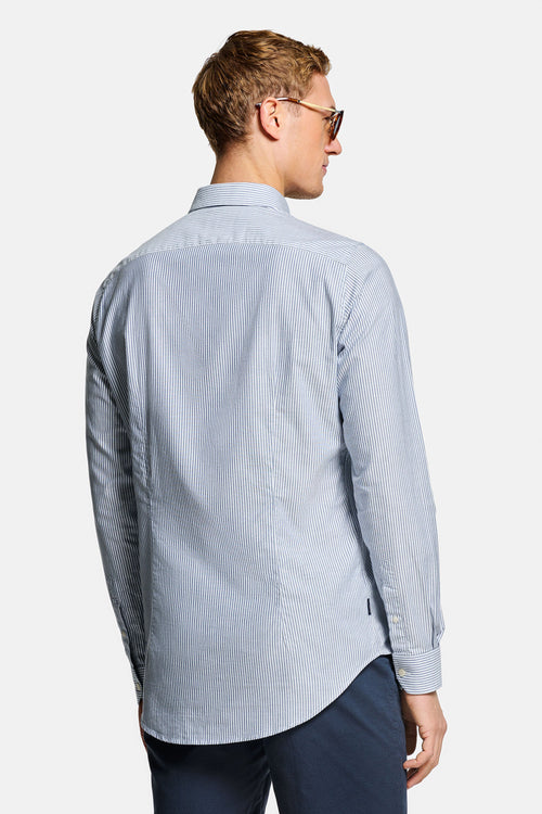 Catamarans * La Camisa Oxford