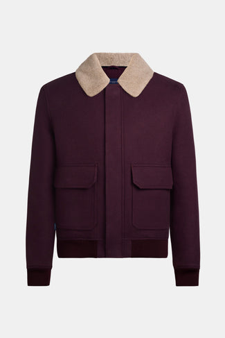 Reserves * La Cazadora First Class